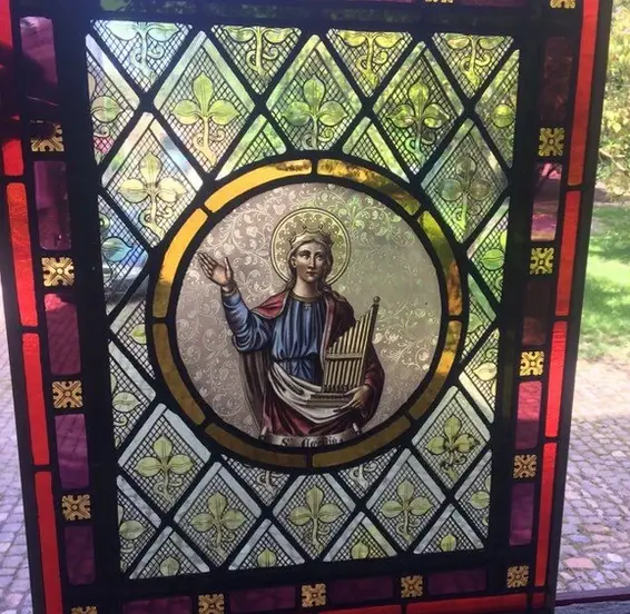 Restauration totale d'une figurine sainte